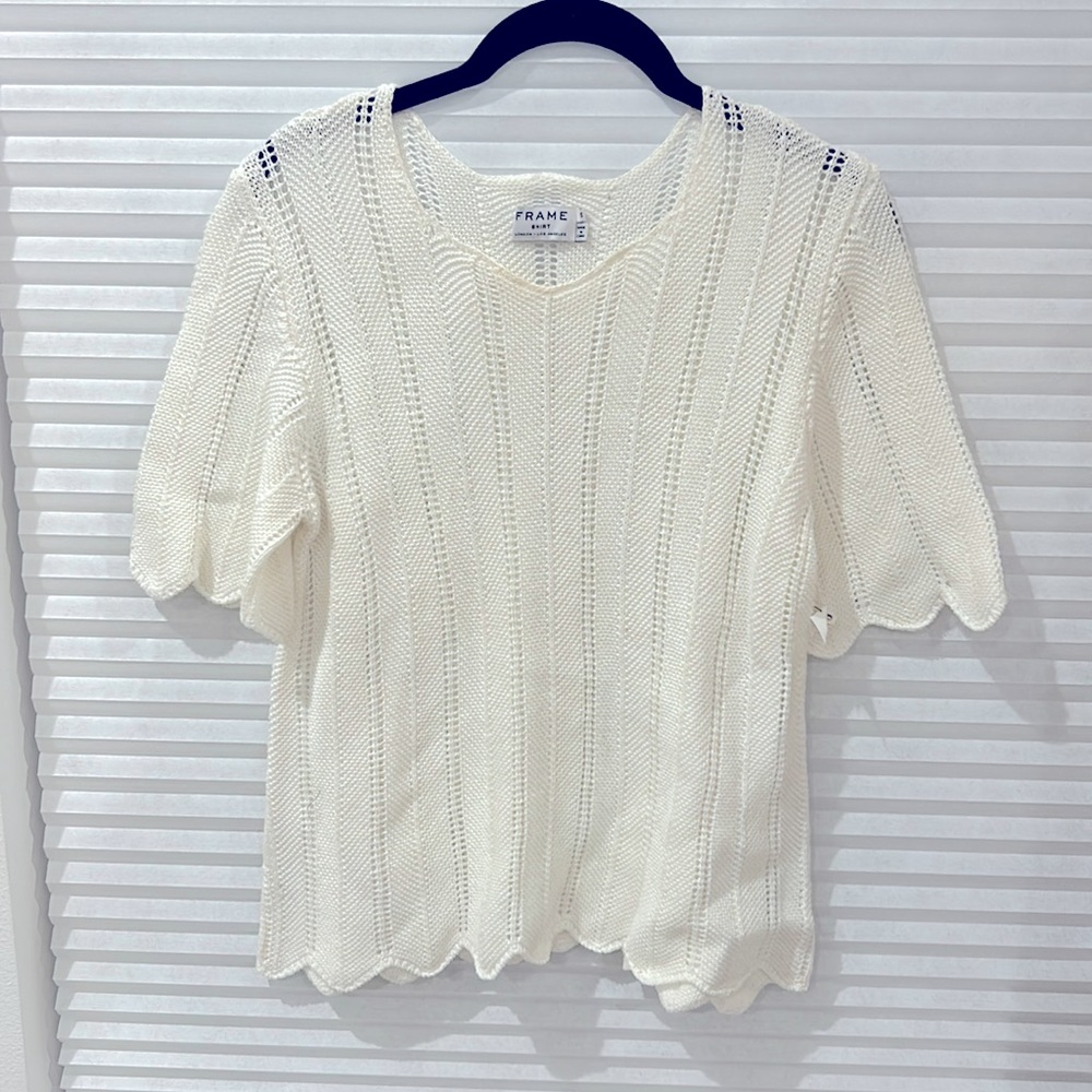 Brand new, short sleeve, small cream knit top by Frame